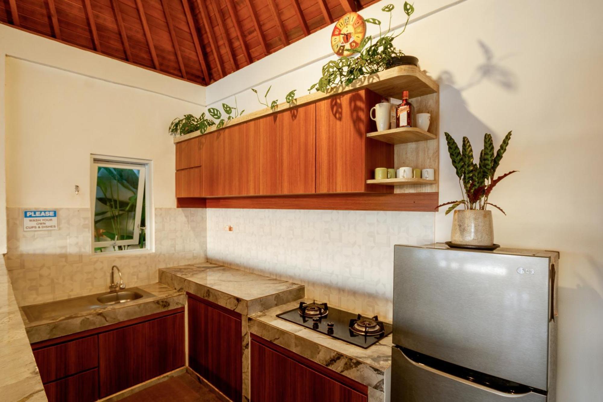 Eden Guest House Canggu Extérieur photo